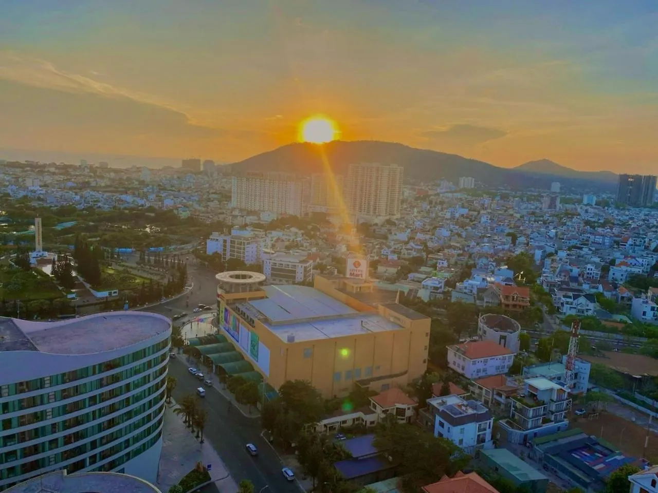 شقة Seahorse House - Csj Tower Building, Sea-View & Sea-Walking-Distance فونج تاو